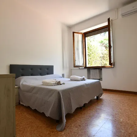 Appartamento Con Ampio Terrazzo La Casa Di Nonna Iliana Siena