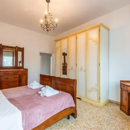 Con Ampio Terrazzo La Casa Di Nonna Iliana Appartamento