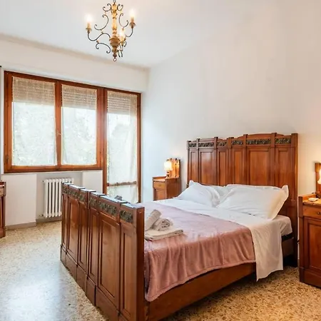 Con Ampio Terrazzo La Casa Di Nonna Iliana *